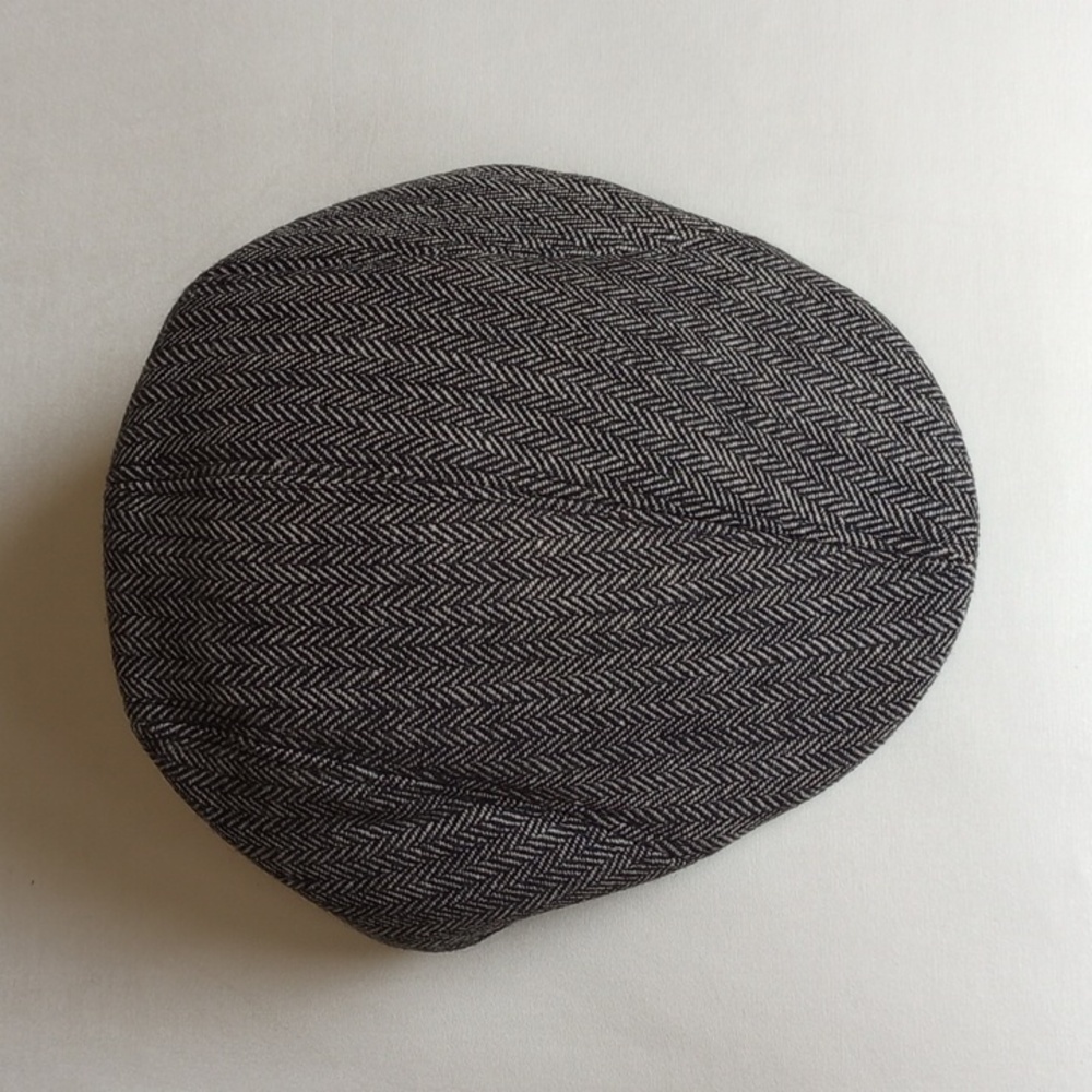 NWOT Ferraricci Herringbone Newsboy Cap OS Black White 50OFF3 - Picture 2 of 5